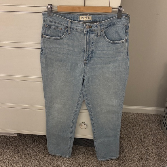 Madewell The Perfect Cintage Straight Leg Jeans - Picture 3 of 12